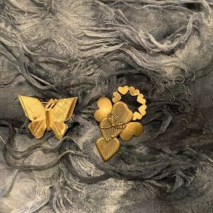Brooches - Butterfly and heart pins/brooches